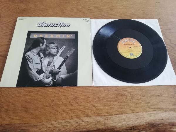 Status Quo Dreamin`1986 Vertigo 888309-1 Deutsche Pressung VG+/VG+